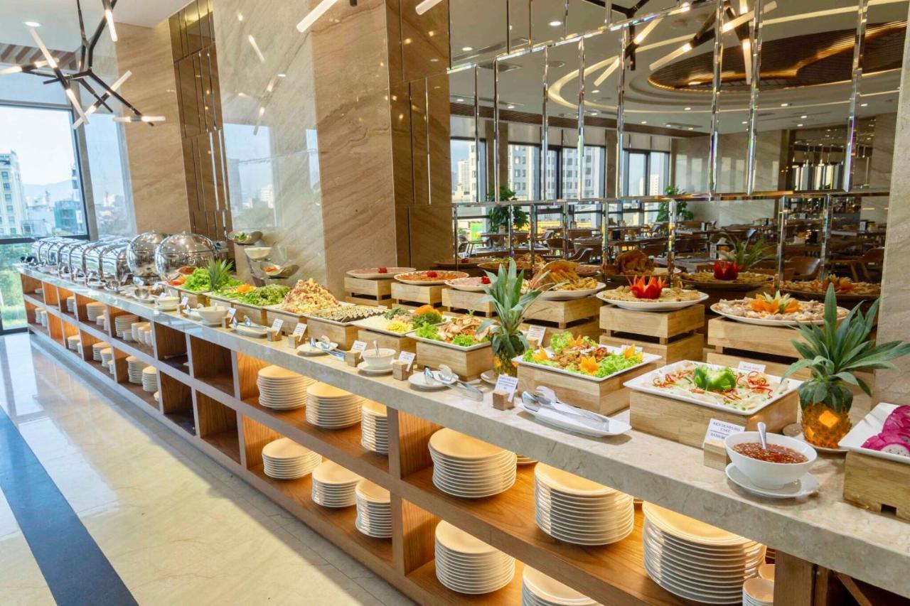Pavilion Hotel Дананг Екстер'єр фото